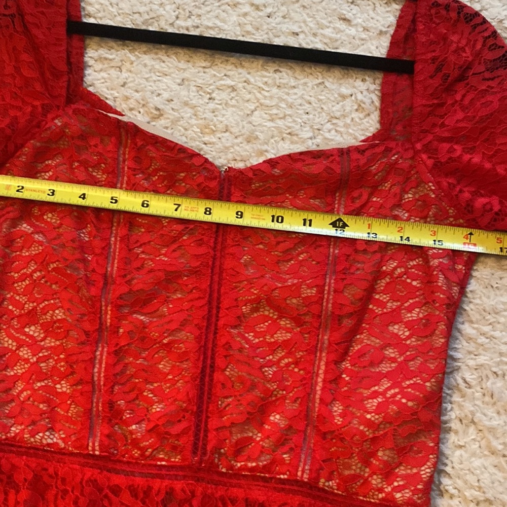 Red lace top - Picture 5 of 12